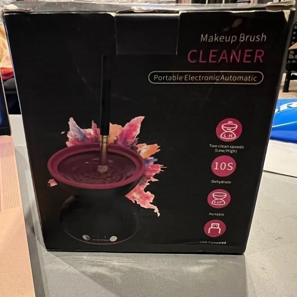 Electric Makeup Brush Cleaner Machine New In Box